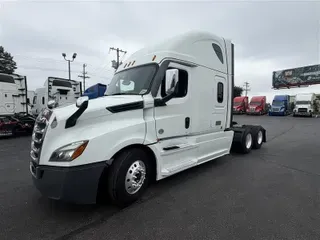 2021 FREIGHTLINER CA126