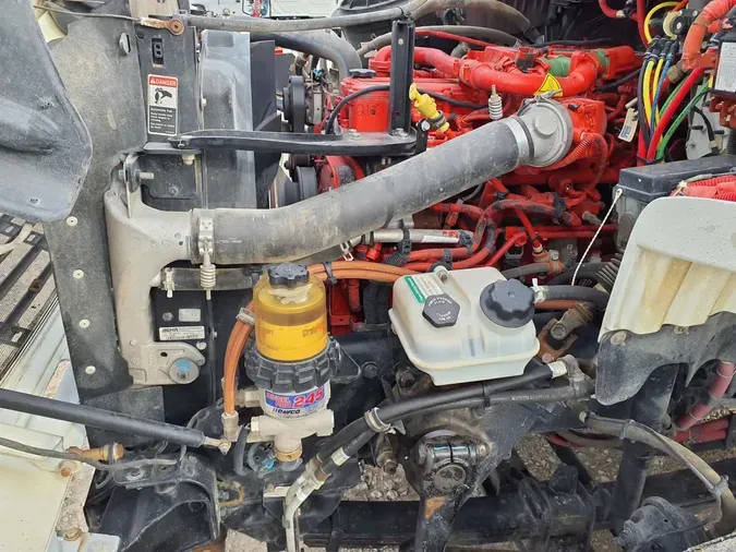 2018 FREIGHTLINER/MERCEDES M2 1064644fbec5298f97f8bf4236192da4f25