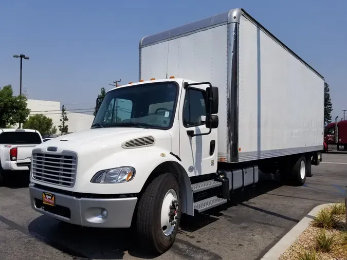 2020 Freightliner Business Class M2 106