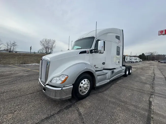 2022 Kenworth T680