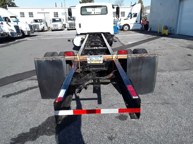 2019 NAVISTAR INTERNATIONAL 4300