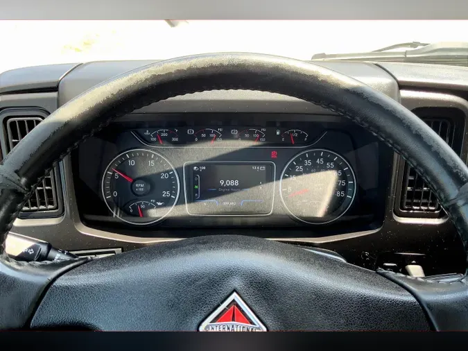 2021 INT LT625 6x4