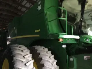 2014 John Deere S690