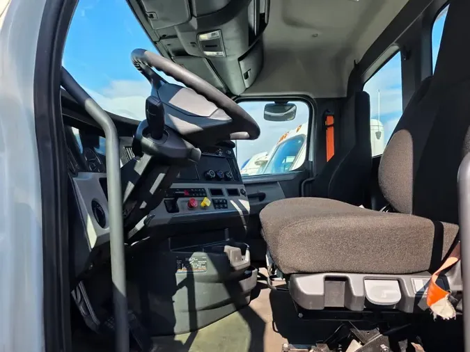 2018 FREIGHTLINER/MERCEDES NEW CASCADIA PX12664464ad8170e3a8592b982ad34001885b9