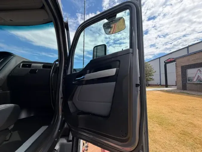 2023 KENWORTH T680464d17ee6cc1396b90b70951b7eb8b4c