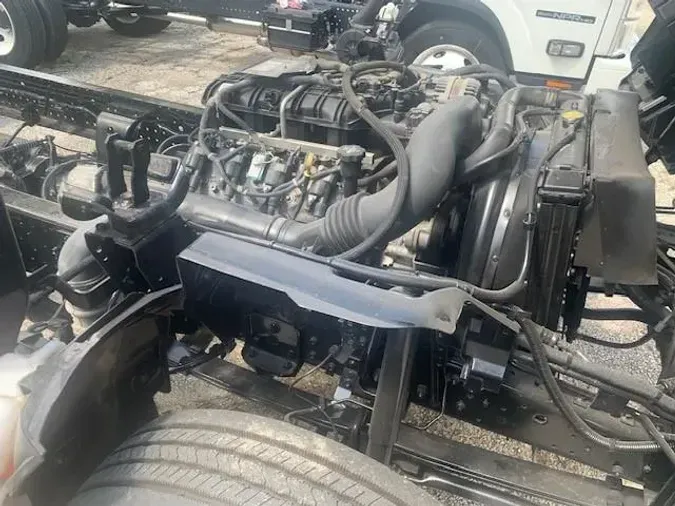 2020 Isuzu NPR-HD