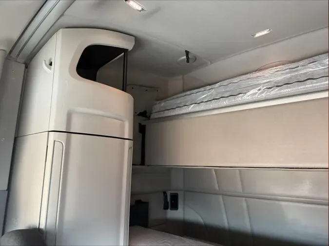 2021 Peterbilt 579