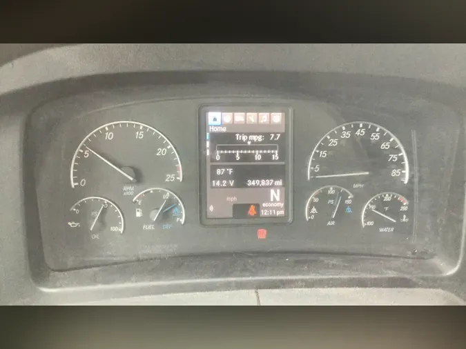 2024 Freightliner Cascadia 126