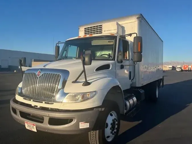 2019 NAVISTAR INTERNATIONAL 4300