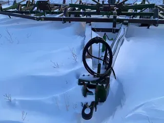 John Deere 610
