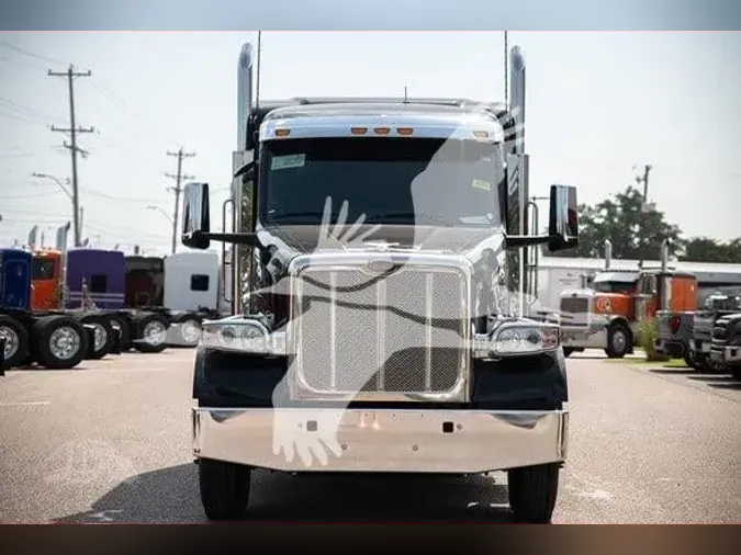 2025 PETERBILT 567