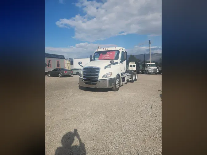 2021 FREIGHTLINER/MERCEDES NEW CASCADIA PX12664