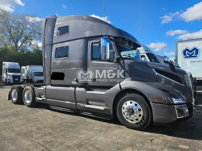 2024 VOLVO VNL64T860466139c2bb12b50a2c5e534165dd94c3
