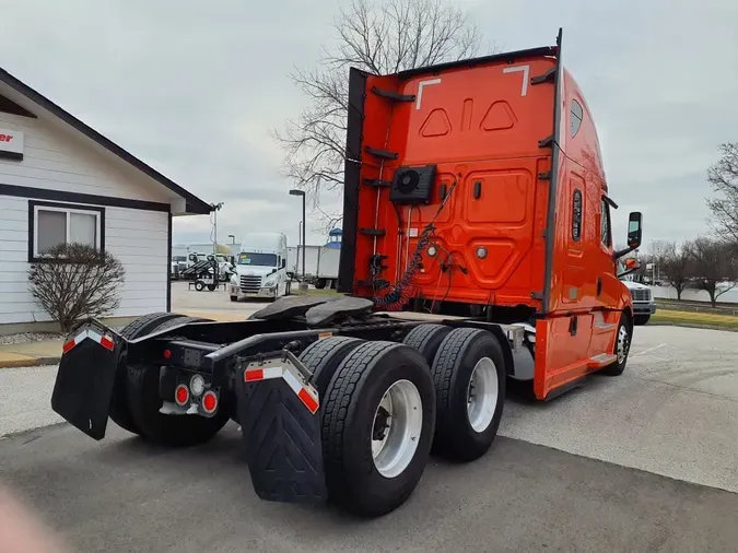 2020 FREIGHTLINER/MERCEDES NEW CASCADIA PX12664