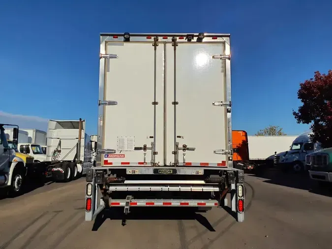 2016 FREIGHTLINER/MERCEDES M2 1064671417851e825a0efc3d8d366c27c27