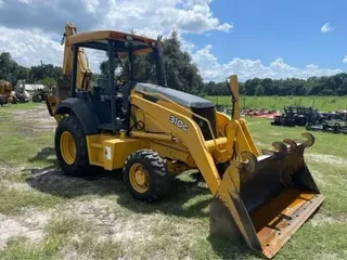 John Deere 310G