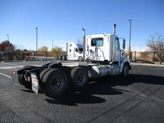 2019 FREIGHTLINER/MERCEDES 122SD