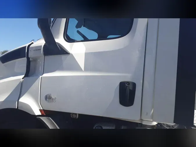2019 Freightliner Cascadia 12646733315b6e1b0ce6550c5c2230b66fe