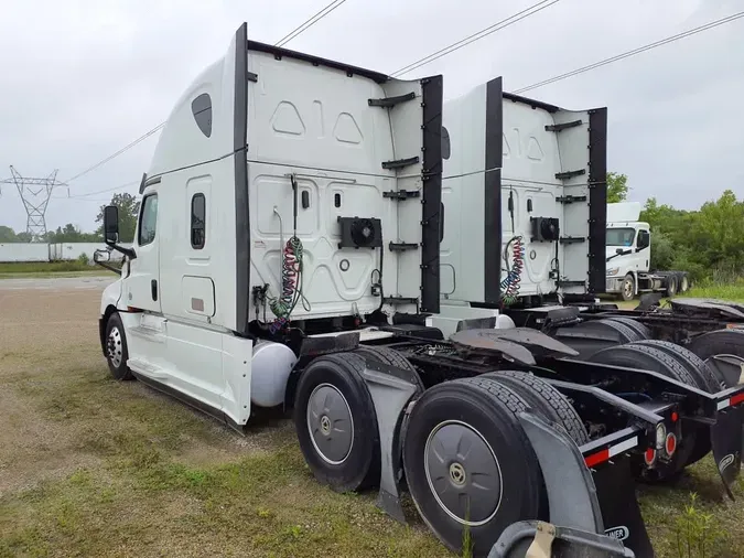 2019 FREIGHTLINER NEW CASCADIA PX12664