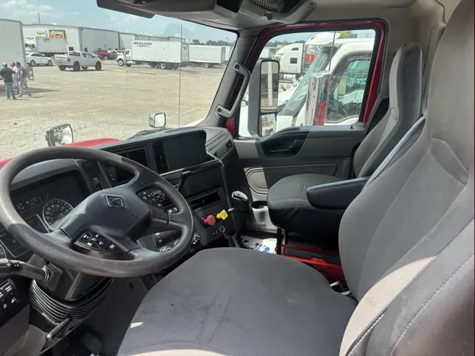 2019 International RH613
