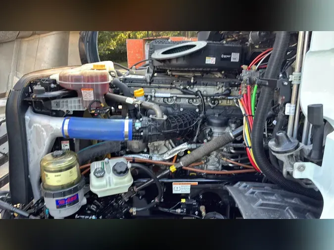 2023 Freightliner Cascadia 12646770280395350c1be4a658d88965cc9