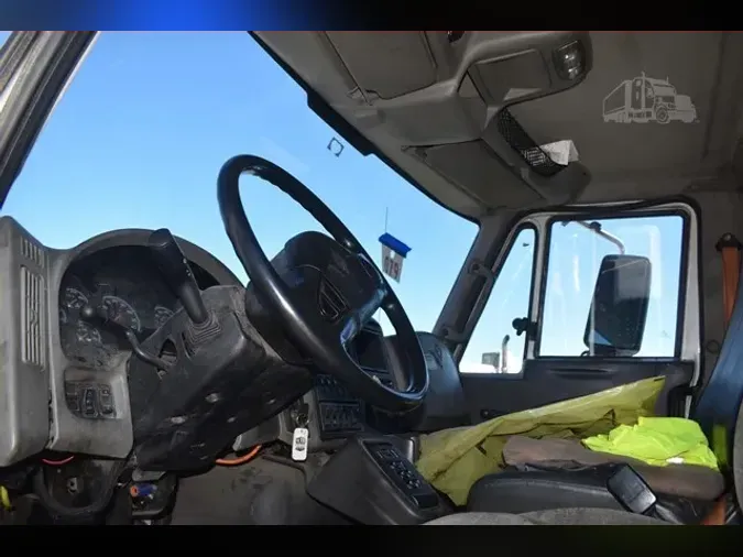 2013 INTERNATIONAL WORKSTAR 7400