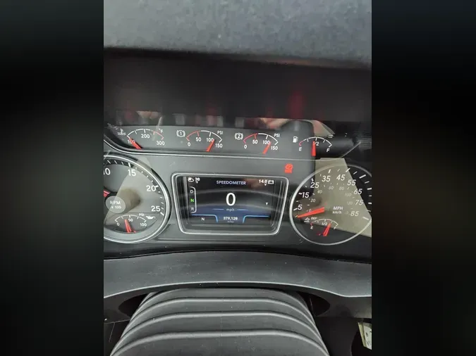 2022 International LT625