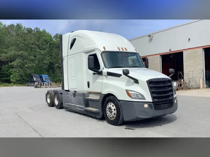 2021 Freightliner Cascadia467f9f18d644fd3e24b100a2327016f6