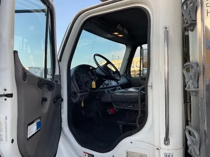 2018 Freightliner M2