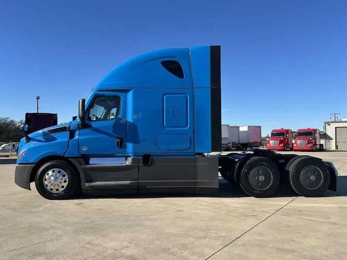 2021 Freightliner Cascadia