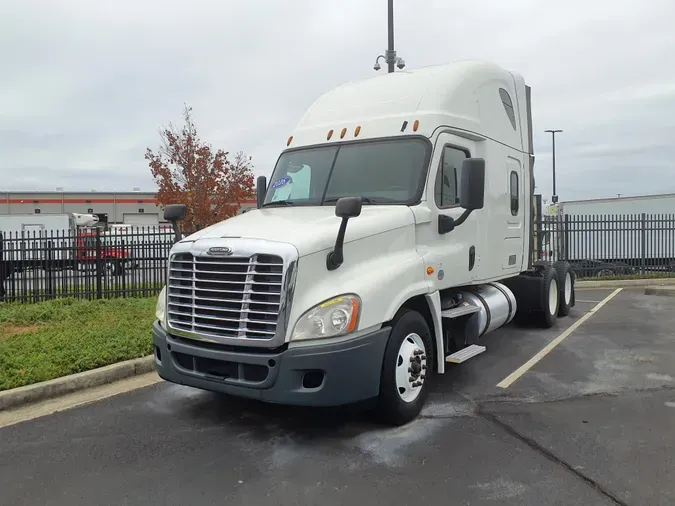 2016 FREIGHTLINER/MERCEDES CASCADIA 125