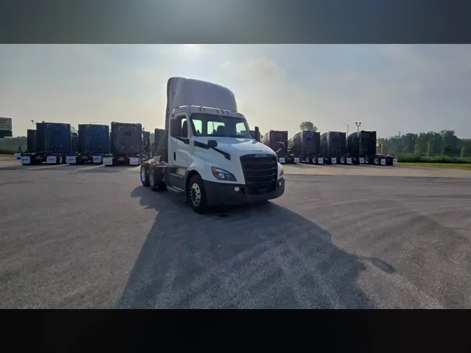 2020 Freightliner Cascadia 1264688f60f87e5c49e0bcde99b518f320d