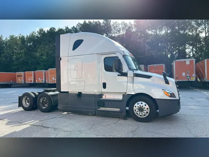 2022 Freightliner Cascadia