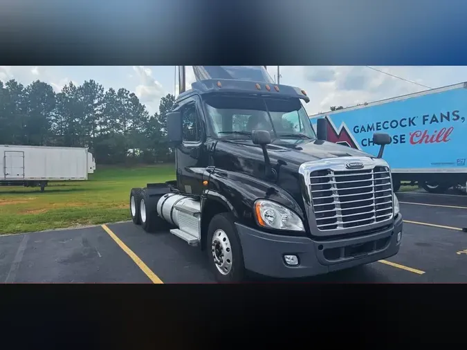 2019 FREIGHTLINER CASCADIA 125