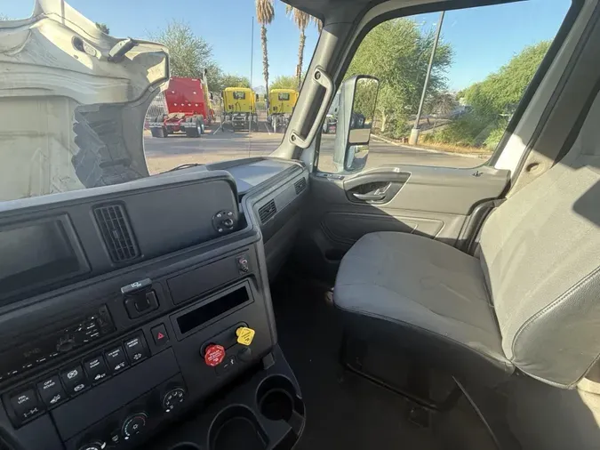 2019 International LT625