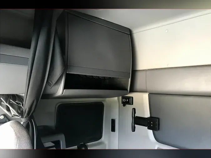 2022 INT LT625 6x4