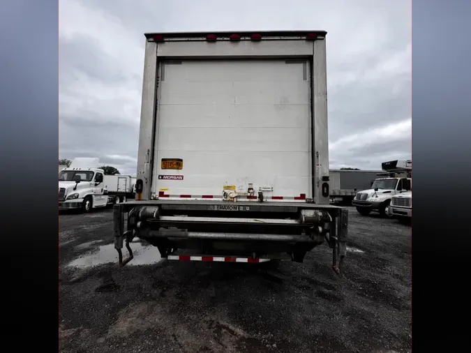 2019 FREIGHTLINER M2 106