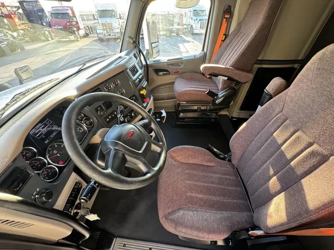 2022 Peterbilt 579469b061be0f8455fbaa500c06bdddeb5