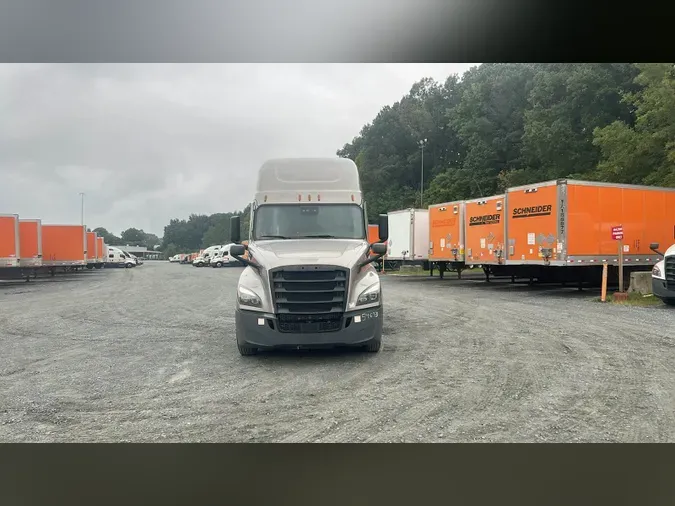 2023 Freightliner Cascadia 12646a2421bfb1690ad0a963522522733c8