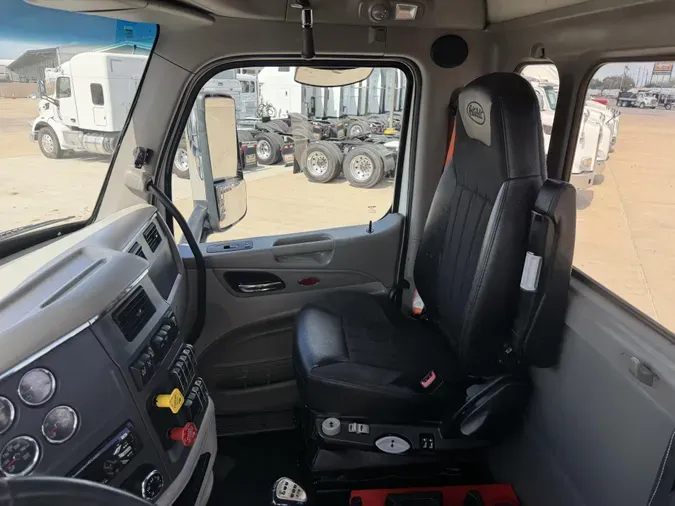 2020 Peterbilt 56746a33d244ad9a78b0d70e89161d0fd63