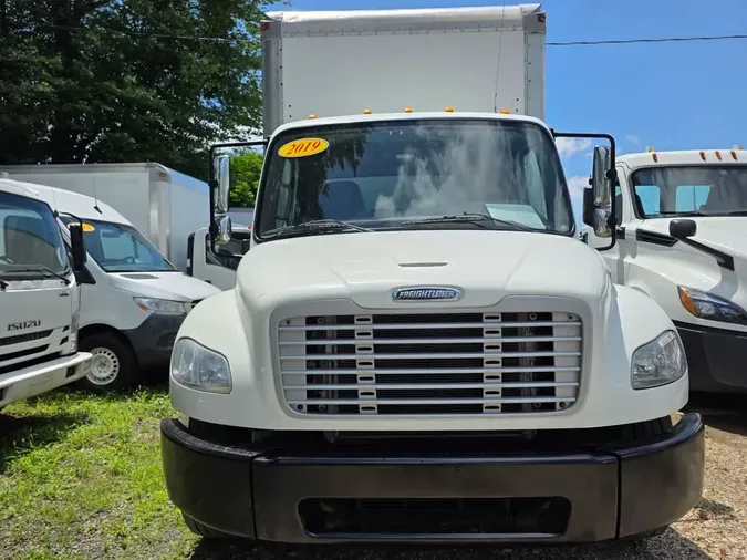 2019 FREIGHTLINER M2 106