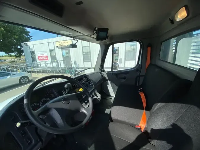 2019 FREIGHTLINER/MERCEDES M2 10646a53648e8b0b407465135b936fe4aaa