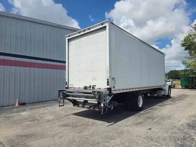 2019 FREIGHTLINER/MERCEDES M2 106