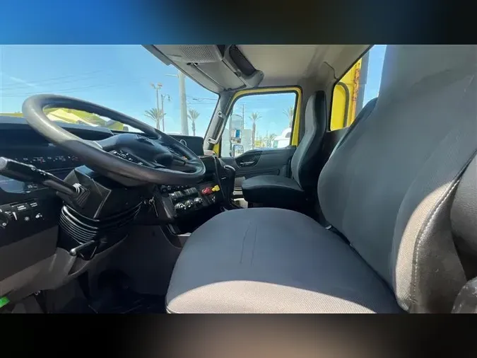 2018 INTERNATIONAL RH613