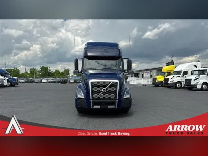 2022 VOLVO VNL760