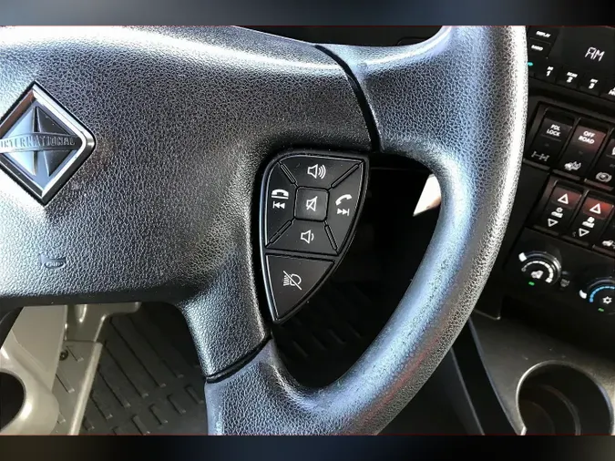 2023 INT LT625 6X446aefcfc867e09b590be6f500daad147