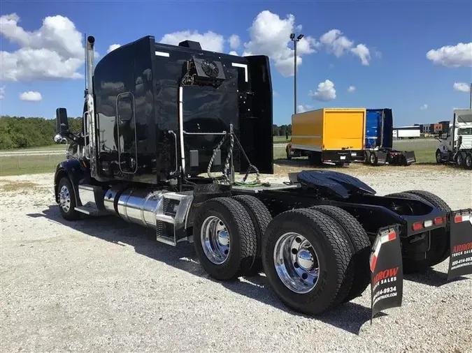 2020 PETERBILT 579