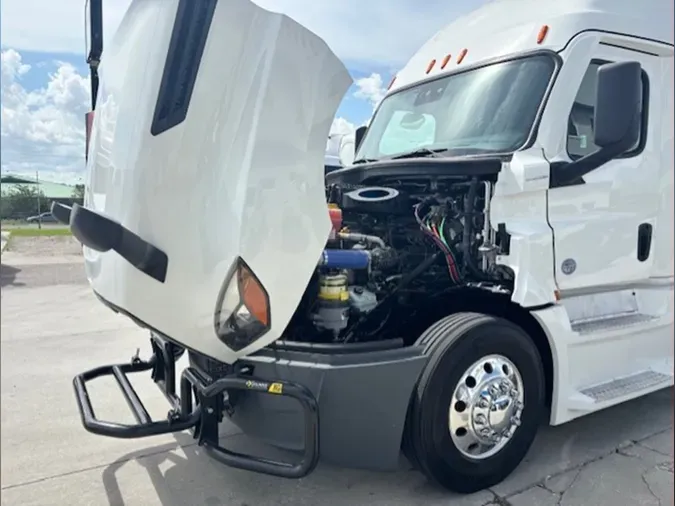 2022 Freightliner PT126SLP