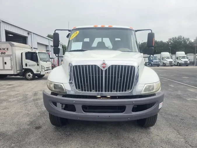 2019 NAVISTAR INTERNATIONAL 4300