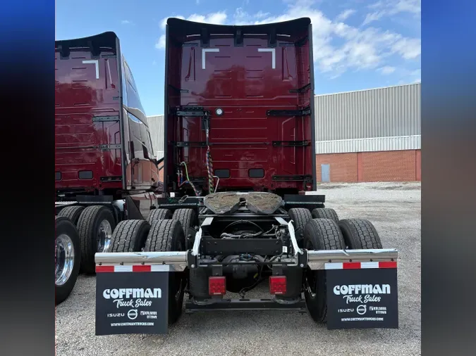 2026 VOLVO TRUCK VNL64TV04